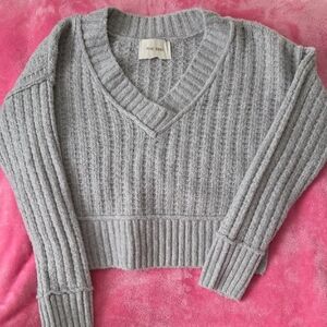 Women's (S) Pink Rose Light Gray V-Neck Cropped Sweater